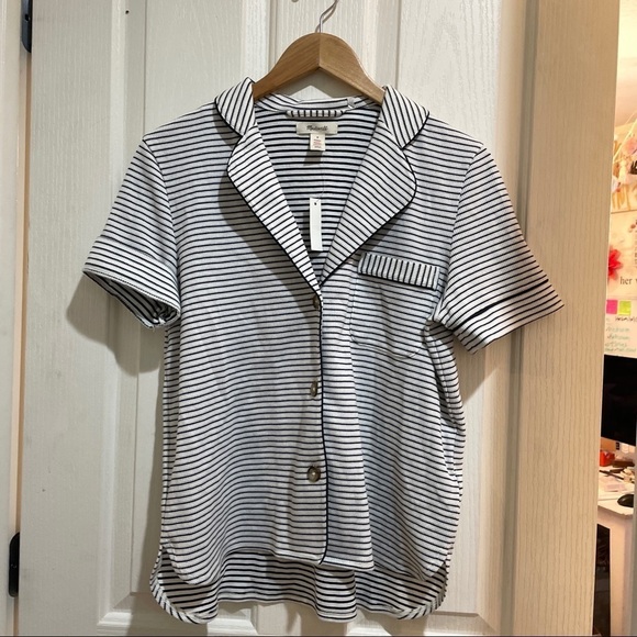 NWT Madewell Striped Knit Button Down Top Size Medium Blue White Short Sleeve - Picture 2 of 6